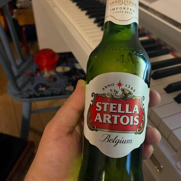 Episode 213 – Stella Artois og Ringe Holdninger episode artwork