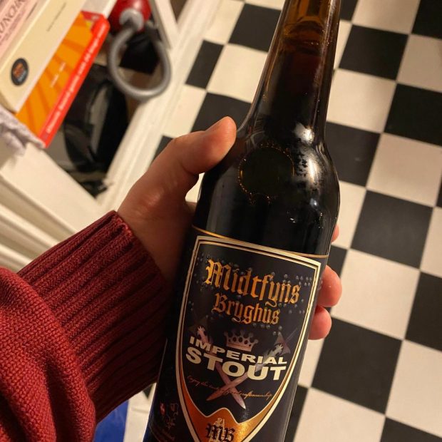 Episode 217 – Midtfyns Imperial Stout og Er Eksistens En Positiv Ting? episode artwork